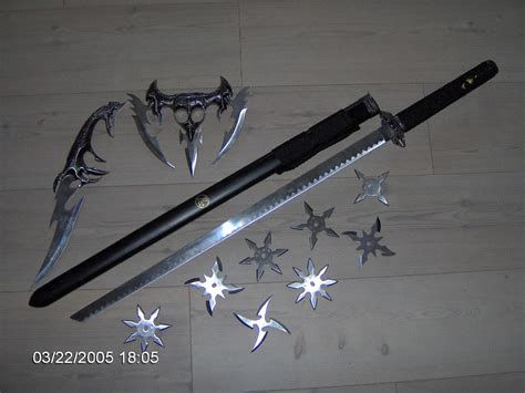 Sms BuZZZ: ninja weapons