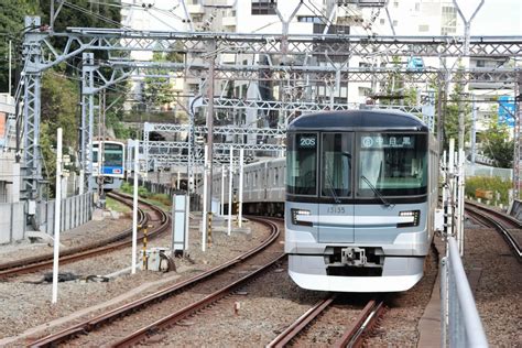 【東京メトロ日比谷線のトリビア10選】ホームドア設置が遅れている理由、駅のイラスト、東横線直通電車 鉄道 All About