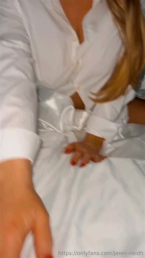 Watch Jenni Neidhart Nude Closeup Onlyfans Porn Video Porn Video NudeSpree