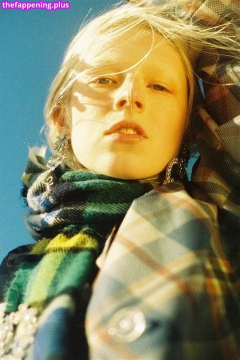 Hunter Schafer Hunterschafer Nude OnlyFans Photo The Fappening Plus