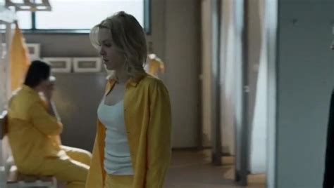 Maggiegivantos Serie Vis A Vis 2015 Dublado 4 480p Humiliation Porn XHamster