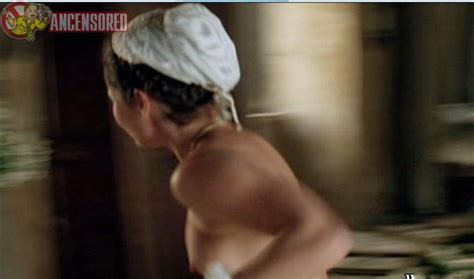 Naked Blandine Bury In Fanfan La Tulipe