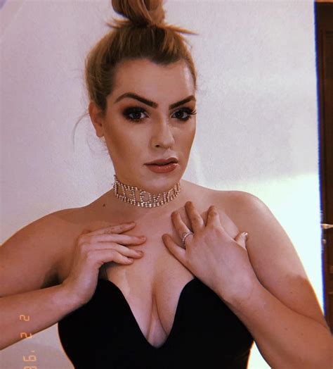 Do You Like My Innocent Eyes Babe R SFWRedheads