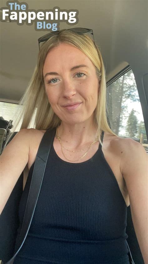 Blondefoxsilverfox Blondesilverfox Worldwidefoxes Nude Leaks OnlyFans Photo TheFappening