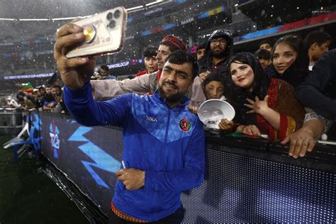 Rashid Khan Takes A Selfie With Fans