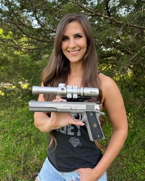 Hot Chicks Guns On Tumblr