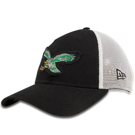 Philadelphia Eagles Throwback Logo Black / White Mesh-Back Trucker Hat | Little Luck