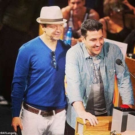 Pin On Donnie Wahlberg And Nkotb