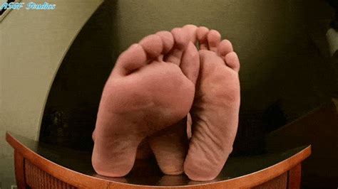 EIG And K Bare Feet Soles MOV Amateur Soles Giantess And Footjobs Clips Sale