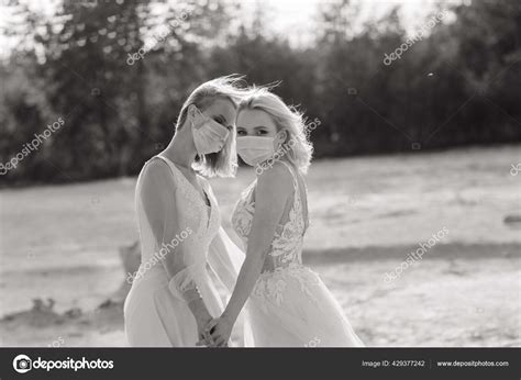 Lesbian Couple Wedding White Sand Wear Masks Prevent Epidemic Covid Stock Photo Ovanes81