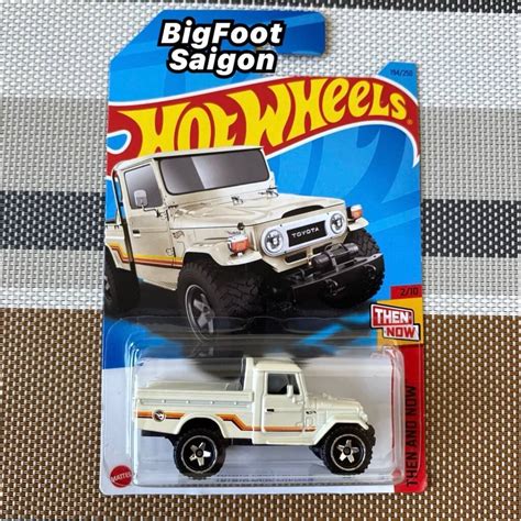 Xe mô hình bán tải Hot Wheels Treasure Hunt Toyota Land Cruiser HDH10 HKL07 Then and Now