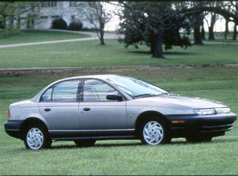 1998 Saturn S Series Values And Cars For Sale Kelley Blue Book