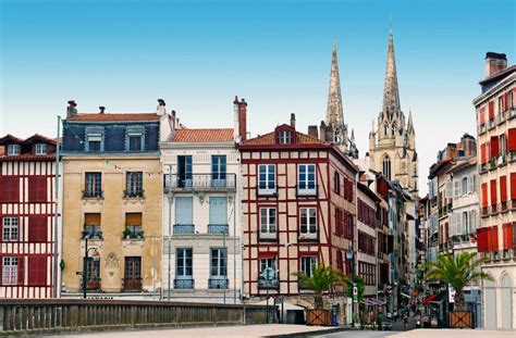 14 visites incontournables à faire à Bayonne ! - OK Voyage