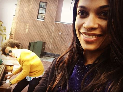 Can You Believe Eric Andre And Rosario Dawson Black Hair Style