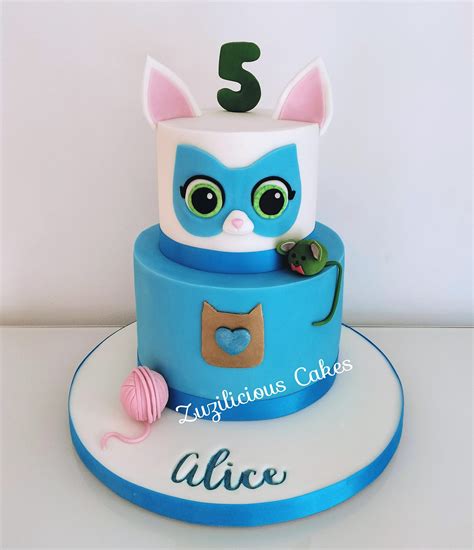 Super Kitties cake! 🐈‍⬛ #superkitties... - Zuzilicious Cakes