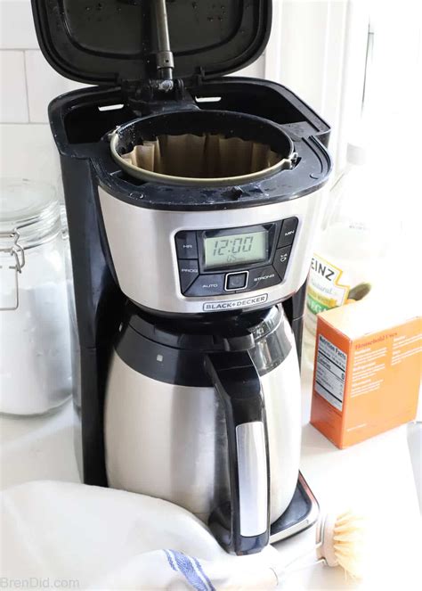 how to clean a coffee pot with vinegar 13