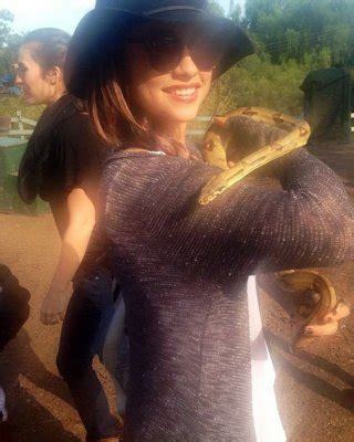 Yvette Monreal Nude Porn Pictures Xxx Photos Sex Images Pictoa