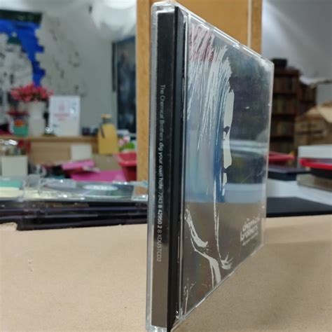 Cd The Chemical Brothers Dig Your Own Hole Hobbies And Toys Music