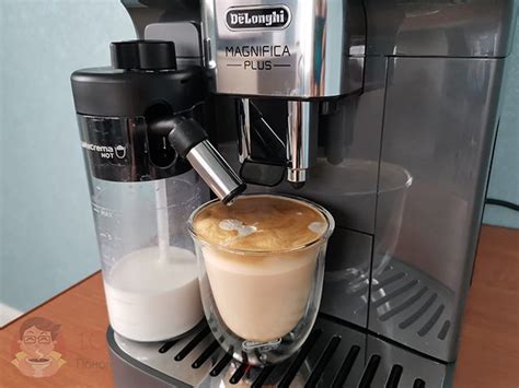 Delonghi Magnifica Plus ECAM 320.60, .61, .70: самый доступный дуэт ...