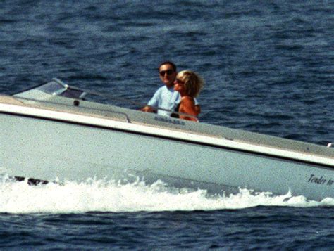 The Crown: Who are Mohamed and Dodi al-Fayed? | Middle East Eye