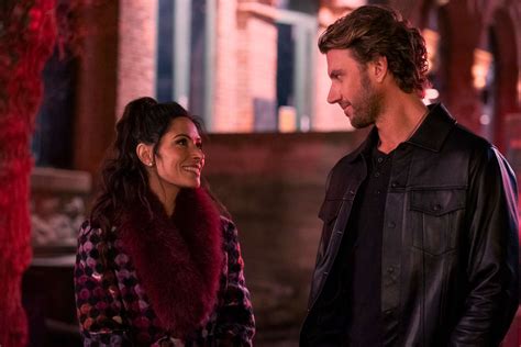 Sarah Shahi Doesn T Have To Pretend In Sex Life Scenes With Adam Demos