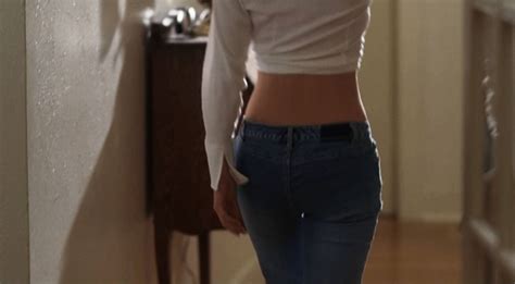 Elisha Cuthbert Nude Pics Seite 11