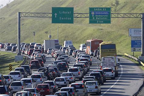 Litoralbus Motorista Enfrenta Congestionamento No Sistema Anchieta