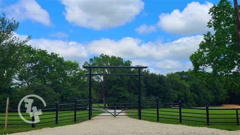 Entryway Gate Build In Willis TX Fence Plus