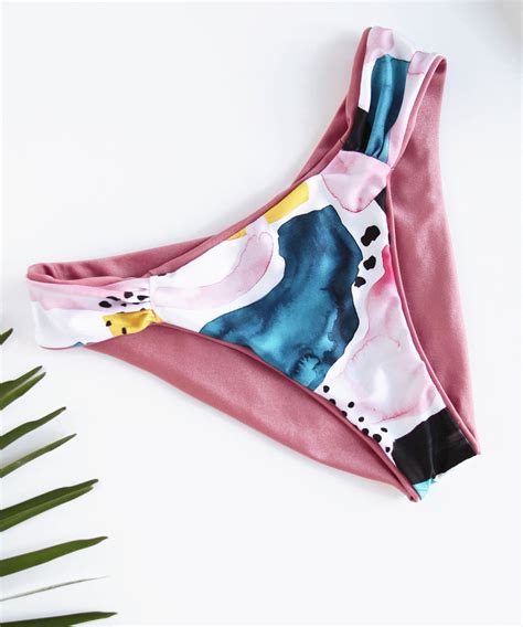 MAGICAL REVERSIBLE NUDE Slip Gota Blanca