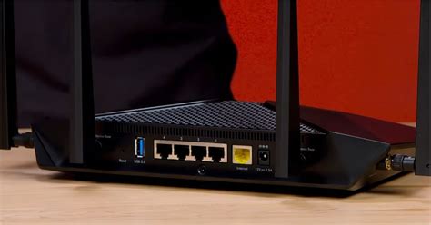 8 Best Routers For Large House in 2023 [No Wi-Fi Dead Zones]