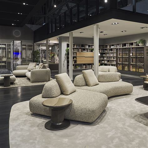 Art Nova, collezione di divani, poltrone, letti