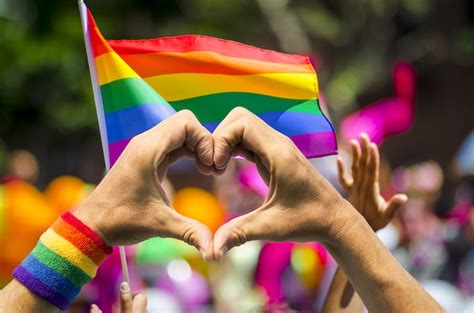 El Día Internacional del Orgullo Gay Diversidad e Igualdad PincelDigital do