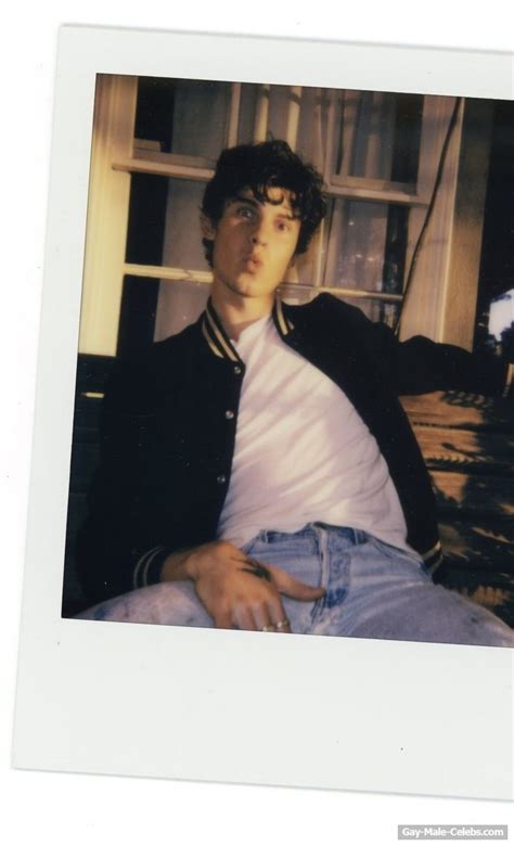 Shawn Mendes New Shirtless And Sexy Photos Naked Male Celebrities