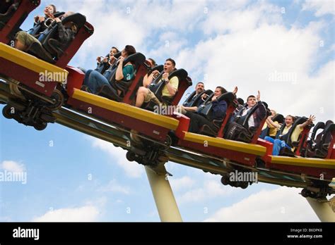 Thorpe Park Rollercoaster Hi Res Stock Photography And Images Alamy