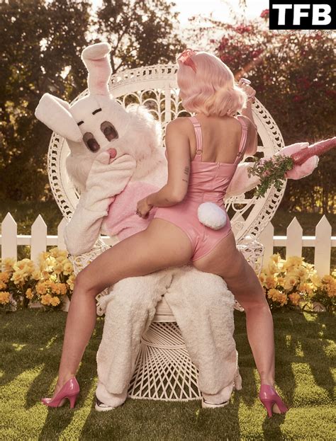 Miley Cyrus Nude Sexy Vogue Magazine Outtakes Photos Onlyfans Leaked Nudes