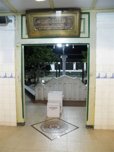 SENI LAMA MELAYU (MALAY OLDEN ART): Makam (Tomb of) Sunan Kalijaga