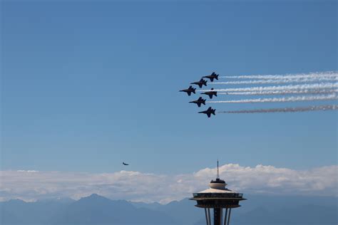 Blue Angels Over Seattle : r/SeattleWA