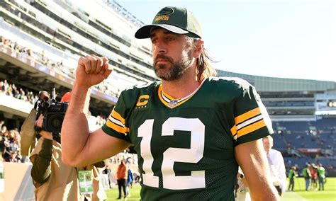 Why Did Aaron Rodgers Tell Bears Fans That He Owned Them