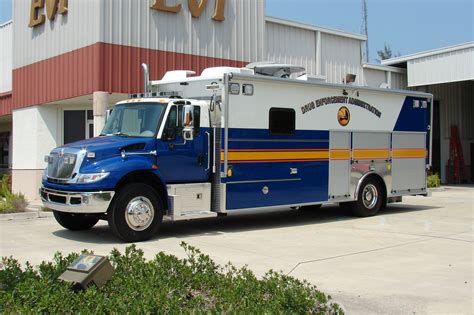used law enforcement vehicles 7