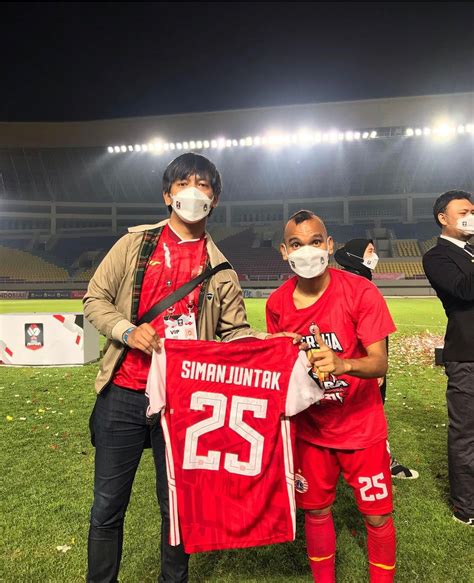 MAKNA HUT KE 24 JAKMANIA DIMATA RIAN D MASIV