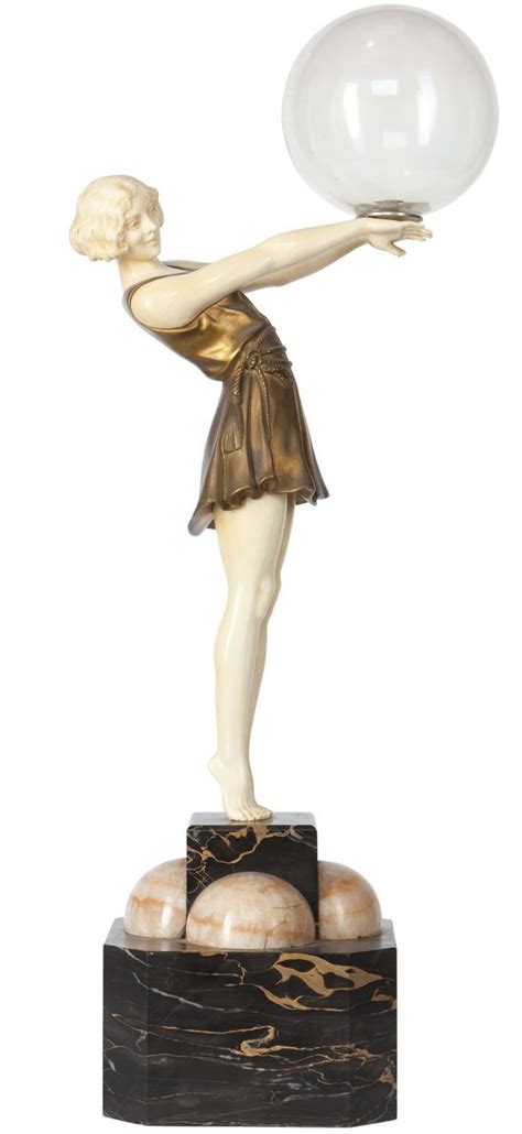 Арманд Годар