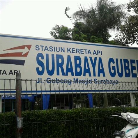 Stasiun Surabaya Gubeng Pacar Keling