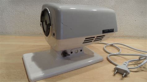 Grundgerät Moulinex Raspler Reibe Type RL1A Brevete SGDG 150W ...