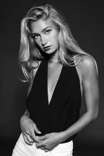 Mainboard | Women | Select Model Chicago