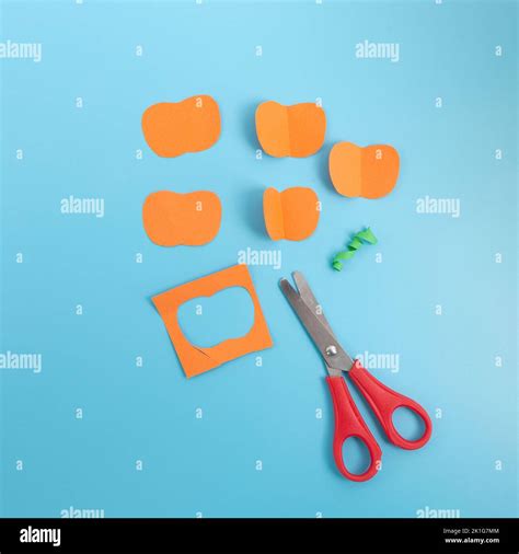 DIY Halloween paper pumpkin craft Stock Photo - Alamy