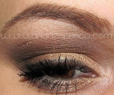 Anda Zelenca Blog Urban Decay Naked Palette Series The Everyday Look