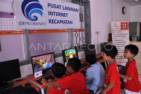 memanfaatkan internet gratis antara foto