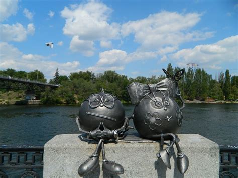 Скульптура Колобки, Дніпро — фото, опис, адреса