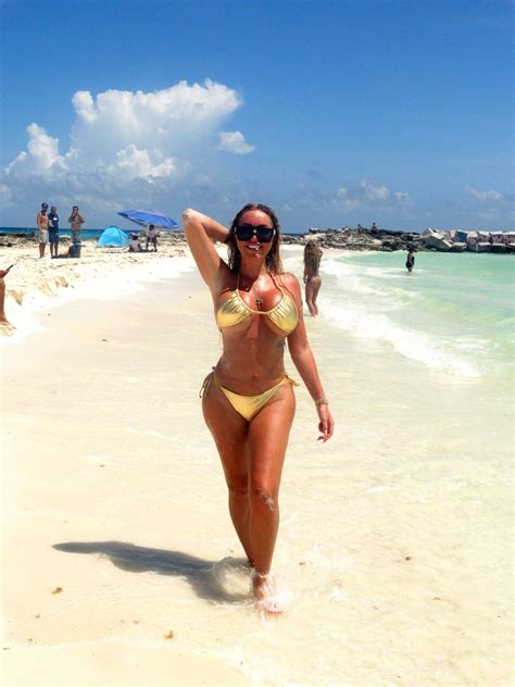 Aisleyne Horgan Wallace In A Gold Bikini At A Beach In Cancun Hawtcelebs