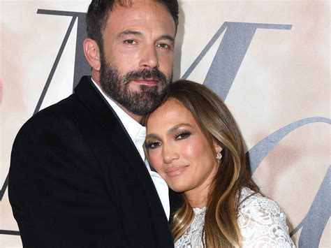 Jennifer Lopez Boyfriend Age Difference